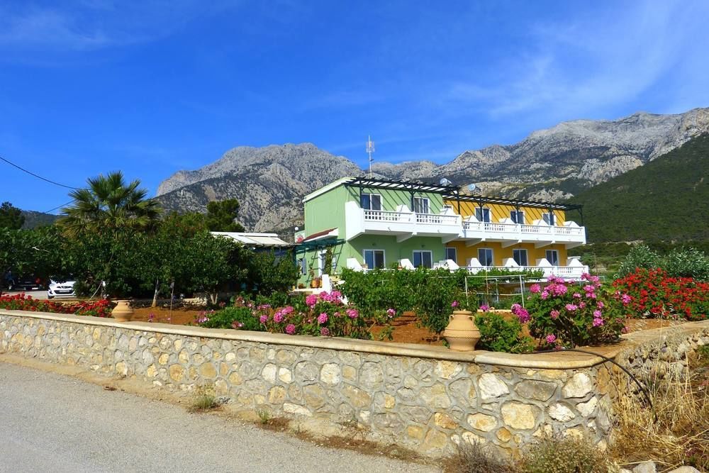 Hotel Lefkorama Lefkos  Exterior foto